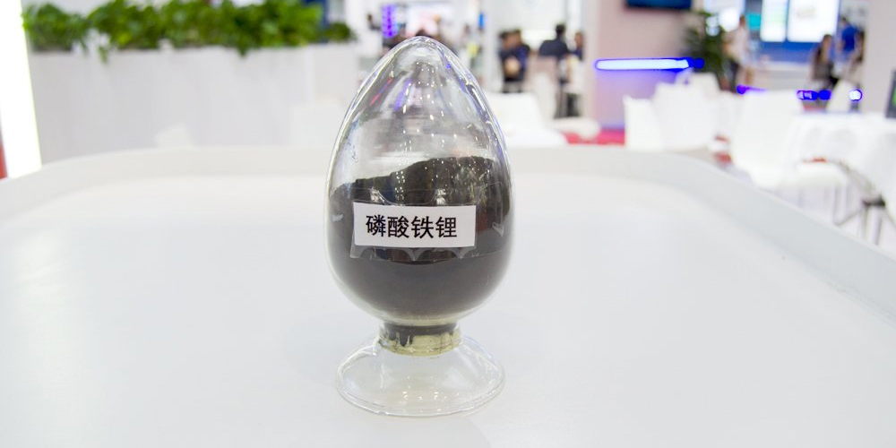 原生力量狂飙产能，三元龙头43亿也来押注！磷酸铁锂赛道又要挤爆了？